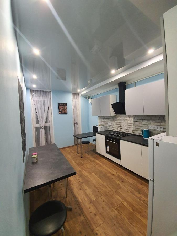Avalon На Чорновола Appartement Lviv Buitenkant foto